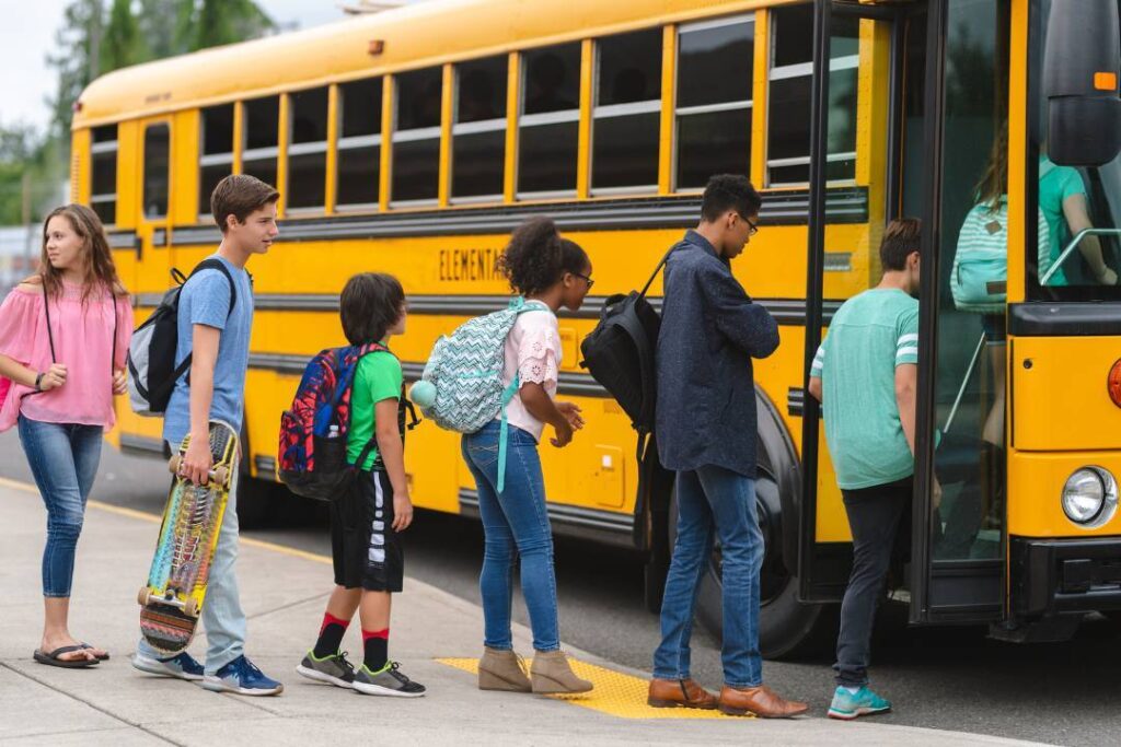 10 Questions to Gain a Better Understanding of a School Bus Tracking App 3 A Better Understanding of a School Bus Tracking App